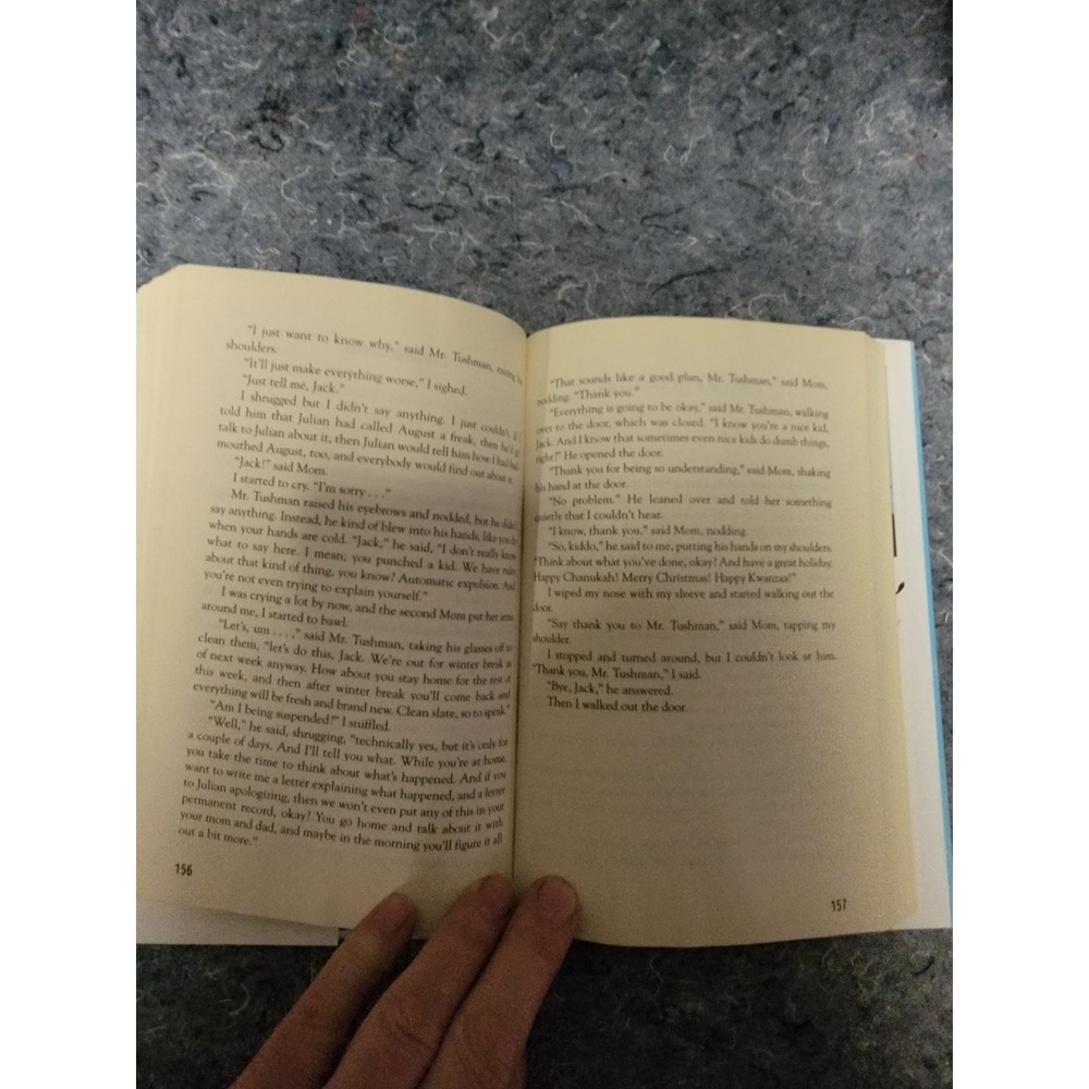 Wonder by RJ Palacio - Picture 8 of 12